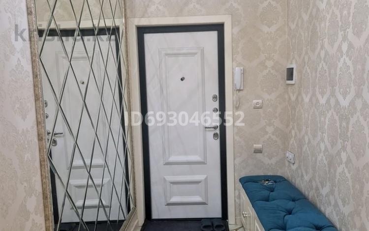 3-комнатная квартира, 74 м², 1/9 этаж, мкр Аксай-2 58 за 48 млн 〒 в Алматы, Ауэзовский р-н — фото 2