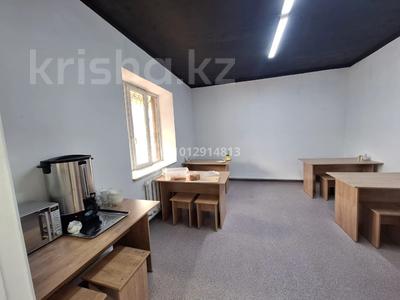 Свободное назначение, магазины и бутики, склады, общепит · 50 м² за 250 000 ₸ в Астане, р-н Байконур