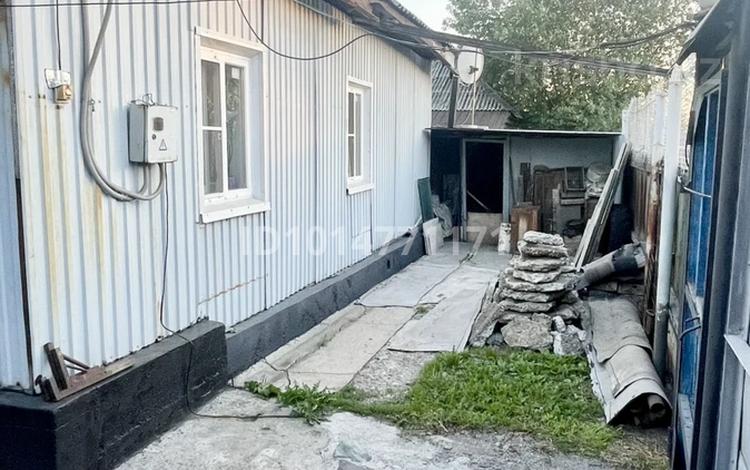 Жеке үй · 4 бөлме · 60 м² · 4 жүзд., Переулок Шофёрской 5, бағасы: 9.9 млн ₸ в Усть-Каменогорске — фото 2