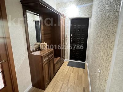 2-комнатная квартира · 60 м² · 5/9 этаж, мкр Жетысу-1 — Улугбека момышулы за 350 000 ₸ в Алматы, Ауэзовский р-н