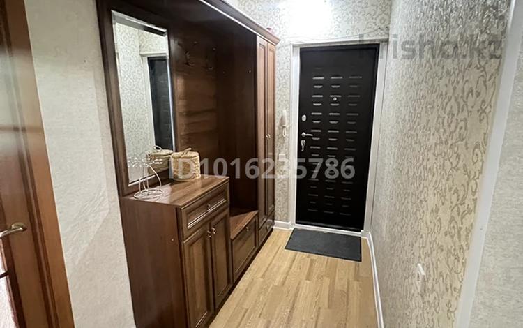 2-бөлмелі пәтер · 60 м² · 5/9 қабат, Жетісу-1 ш/а. — Улугбека момышулы, бағасы: 350 000 ₸ в Алматы, Ауэзовский р-н — фото 6