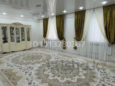 Отдельный дом · 6 комнат · 270 м² · 10 сот., Қалиев 60 за 50 млн ₸ в Жанаозен