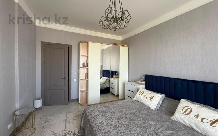 3-комнатная квартира · 100 м² · 11/14 этаж, Туркестан 28а за 107 млн ₸ в Астане, Есильский р-н — фото 10