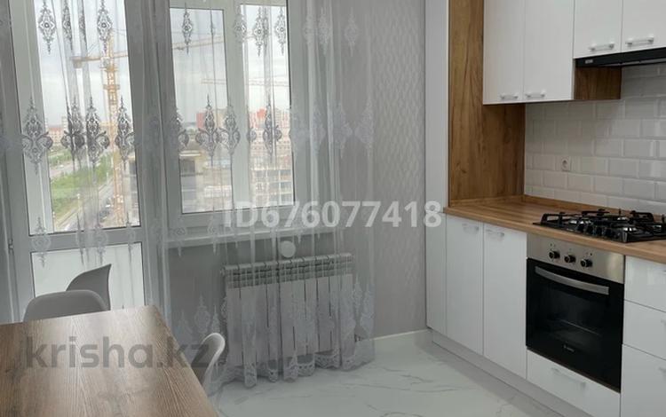 2-бөлмелі пәтер · 60 м² · 8/9 қабат, Абылхаир хана 65, бағасы: 350 000 ₸ в Атырау — фото 2