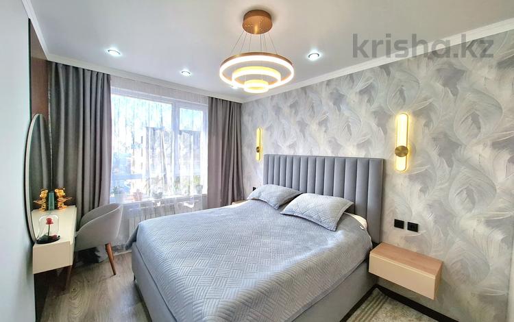 2-комнатная квартира · 50 м² · 14/15 этаж, Жандосова 94А — Розыбакиева Утепова за 50 млн 〒 в Алматы, Бостандыкский р-н — фото 29