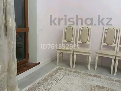 3-комнатная квартира · 68 м² · 2/9 этаж, мкр Юго-Восток, Мкр Юго-Восток, мкр Степной 2 4/4 — Возле магазина Зета за 300 000 〒 в Караганде, Казыбек би р-н