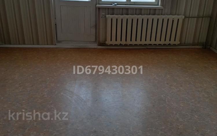 2-бөлмелі пәтер · 54 м² · 5/5 қабат, Селевина 34 — 66 квартал, бағасы: 21 млн ₸ в Семее — фото 9