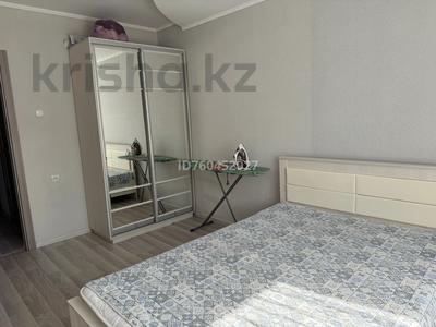2-комнатная квартира · 56 м² · 4/5 этаж, мкр Кунаева за 180 000 ₸ в Уральске