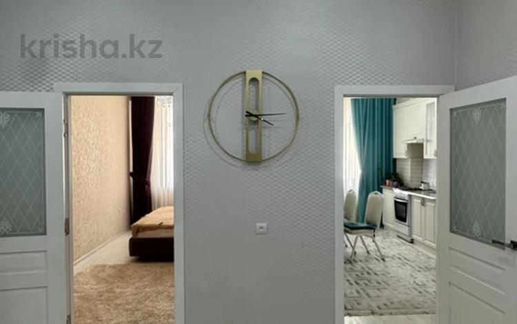 2-бөлмелі пәтер · 74 м² · 7/10 қабат, 16-ш/а. 93, бағасы: 25 млн ₸ в Актау, 16-й мкр  — фото 2