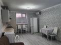 2-бөлмелі пәтер · 43 м² · 1/4 қабат, Амангельды 1 — Магазин Светофор, больничный городок, бағасы: 12.5 млн ₸ в Балхаше