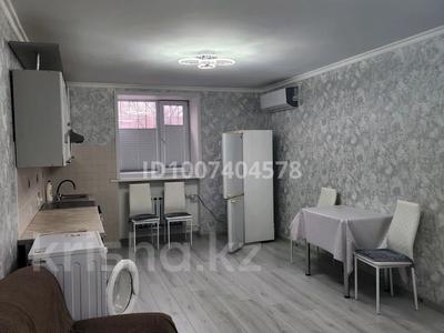 2-бөлмелі пәтер · 43 м² · 1/4 қабат, Амангельды 1 — Магазин Светофор, больничный городок, бағасы: 12.5 млн ₸ в Балхаше