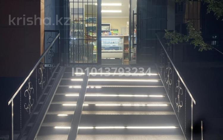 Магазины и бутики · 75 м² за 600 000 ₸ в Алматы, Наурызбайский р-н — фото 2