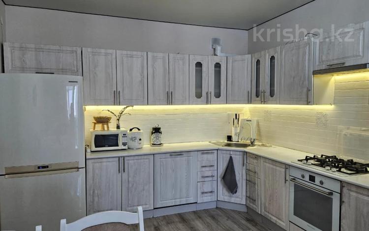 4-бөлмелі пәтер · 92.3 м² · 6/7 қабат, Нурсултана Назарбаева 223, бағасы: 44.5 млн ₸ в Костанае — фото 2