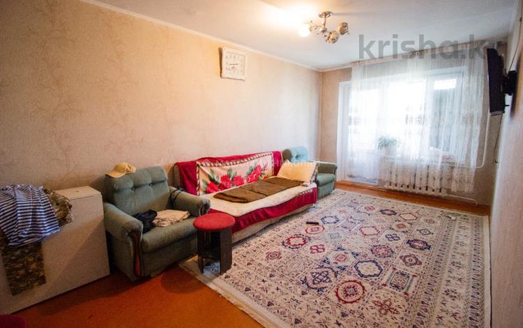 3-комнатная квартира, 63 м², 4/5 этаж, Назарбаева 116 за 15.5 млн 〒 в Талдыкоргане — фото 2