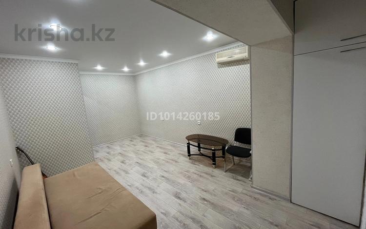 1-бөлмелі пәтер · 34 м² · 4/5 қабат, 27-ш/а. 75, бағасы: 8.5 млн ₸ в Актау, 27-й мкр — фото 2