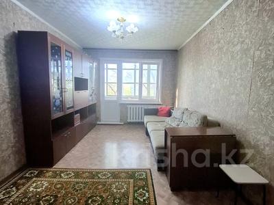 3-комнатная квартира · 63 м² · 5/5 этаж, мкр Строитель 16/1 за 14.5 млн ₸ в Уральске