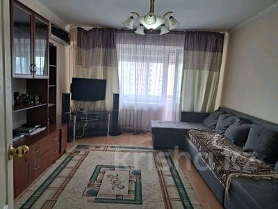 3-комнатная квартира, 70 м², 9/12 этаж помесячно, Республика 1 за 250 000 〒 в Астане, Сарыарка р-н