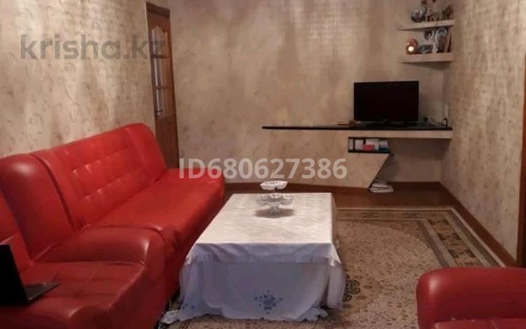 4-комнатная квартира · 80 м² · 1/5 этаж, Мкр. Спортивный — ул. М. Маметовой за 31 млн ₸ в Шымкенте, Аль-Фарабийский р-н — фото 2
