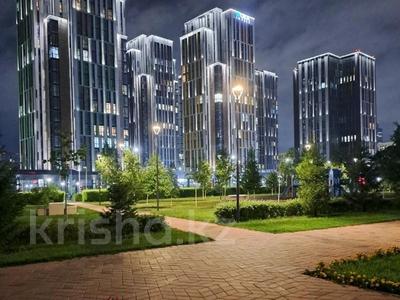 7-комнатная квартира · 231 м² · 17/18 этаж, Ул.Акмешит 1 за 280 млн ₸ в Астане, Есильский р-н