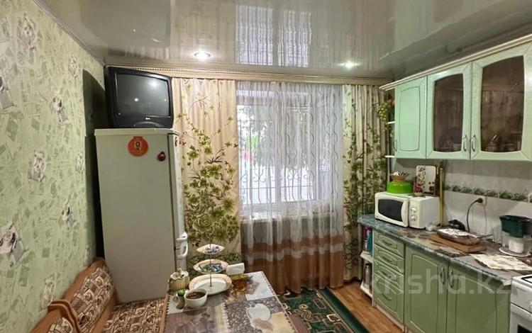 1-бөлмелі пәтер · 40.9 м² · 1/5 қабат, улица Баймагамбетова 179, бағасы: 18.7 млн ₸ в Костанае — фото 2