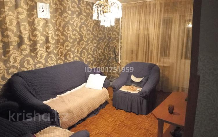 3-бөлмелі пәтер · 58.5 м² · 2/5 қабат, 45 квартал , Бухар Жырау 77, бағасы: 30 млн ₸ в Караганде, Казыбек би р-н — фото 2