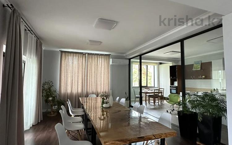 6-комнатная квартира · 515 м² · 3/3 этаж, мкр Горный Гигант 258 — Жамакаева за 3.5 млн ₸ в Алматы, Медеуский р-н — фото 2