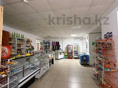 Продажа коммерческой недвижимости в Западно-Казахстанской обл.: Свободное назначение, офисы, магазины и бутики, общепит, салоны красоты, медцентры и аптеки, образование · 116 м² за 19 млн 〒 Свободное назначение, офисы, магазины и бутики, общепит, салоны красоты, медцентры и аптеки, образование · 116 м² за 19 млн 〒 в Уральске, мкр. Зачаганск пгт