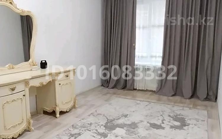 1-комнатная квартира · 35 м² · 2/5 этаж, мкр Нурсая, Таумыш Жумагалиев 25а — Модерн за 150 000 ₸ в Атырау — фото 2
