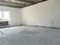 Офисы, магазины и бутики, склады, салоны красоты, бани, гостиницы и зоны отдыха, фитнес и спорт, медцентры и аптеки, образование, развлечения, кабинеты и рабочие места, студии · 300 м² за 900 000 〒 в Караганде, Казыбек би р-н — фото 3