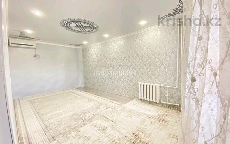 4-комнатная квартира · 80 м² · 3/9 этаж, мкр Кунаева 4 — Азия Мол, НИШ, парк первого президента за 25.8 млн 〒 в Уральске — фото 3