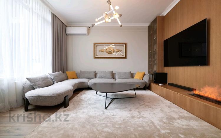 5-комнатная квартира · 213 м² · 3/20 этаж, Алиева 2 за 325 млн ₸ в Астане, Есильский р-н — фото 2