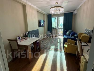 2-бөлмелі пәтер · 70 м² · 10/15 қабат, Кабанбай батыра 48, бағасы: 300 000 ₸ в Астане, Есильский р-н