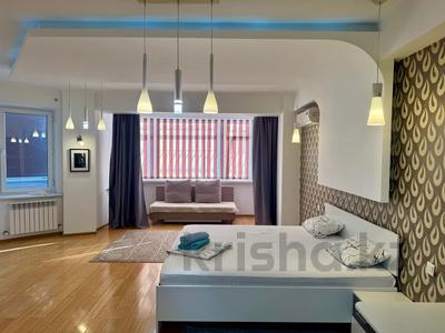 1-комнатная квартира · 55 м² · 1/10 этаж, Мустай карима 12/12 — Саина Жандосова ( ТРЦ Алматы молл) за 19 000 〒 в Ауэзовский р-н