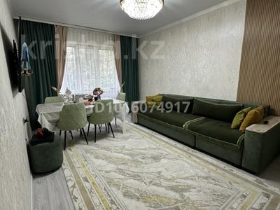 2-бөлмелі пәтер · 60 м² · 1/5 қабат, Айнабұлақ-3 ш/а. 159 — магазин Катюша, бағасы: 43.5 млн ₸ в Алматы, Жетысуский р-н