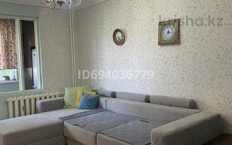 2-комнатная квартира, 46 м², 3/4 этаж, мкр №9 69/6 — Саина-Жандосова