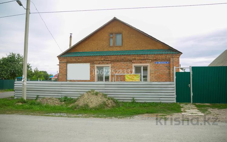 Отдельный дом · 3 комнаты · 120 м² · 10 сот., Школьная 25 за 25 млн 〒 в Усть-Каменогорске — фото 76