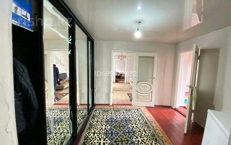 Часть дома · 4 комнаты · 120 м² · 10 сот., Комбинатская 6/3 за 10 млн 〒 в Семее — фото 2