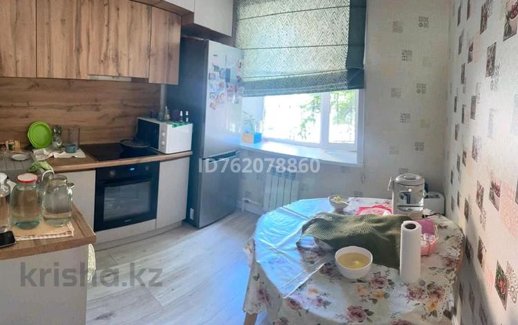 2-комнатная квартира · 53 м² · 1/5 этаж, Майкудук 82/2 — Кузембаева за 16.5 млн ₸ в Караганде, Алихана Бокейханова р-н — фото 2