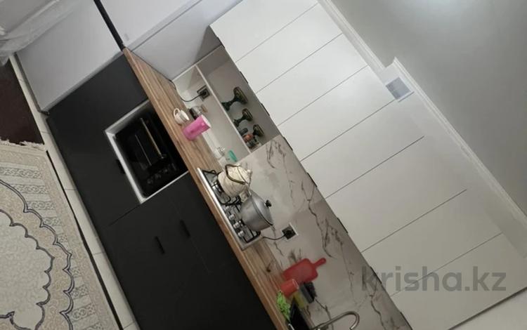 2-бөлмелі пәтер · 68.7 м² · 6/6 қабат, мкр Болашак 129д, бағасы: 17 млн ₸ в Актобе — фото 2