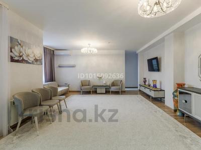 3-комнатная квартира · 124 м² · 9/36 этаж, Кабанбай батыра 11 за 74 млн ₸ в Астане, Есильский р-н