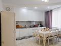3-комнатная квартира · 124 м² · 9/36 этаж, Кабанбай батыра 11 за 74 млн ₸ в Астане, Есильский р-н — фото 8