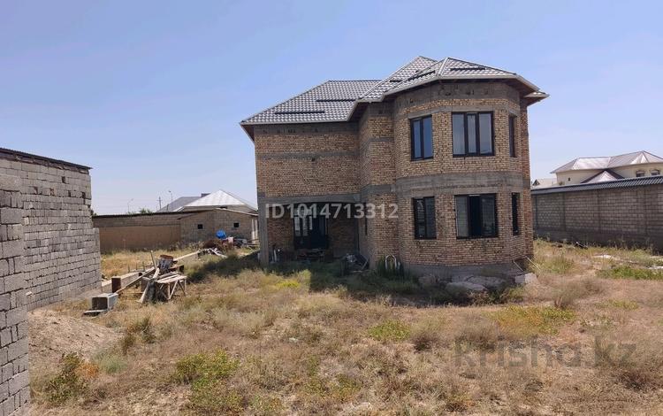 Отдельный дом · 6 комнат · 200 м² · 10 сот., Кок байрак 125 — Отарбаев улица за 55 млн ₸ в Туркестане — фото 2