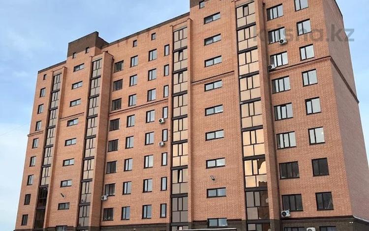 3-комнатная квартира, 80.1 м², 2/9 этаж, Таштитова 20 за ~ 28.4 млн 〒 в Петропавловске — фото 3