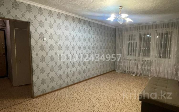 2-комнатная квартира · 44.5 м² · 3/5 этаж, Майкудук, 13й микрорайон 4 за 100 000 ₸ в Караганде, Алихана Бокейханова р-н — фото 2