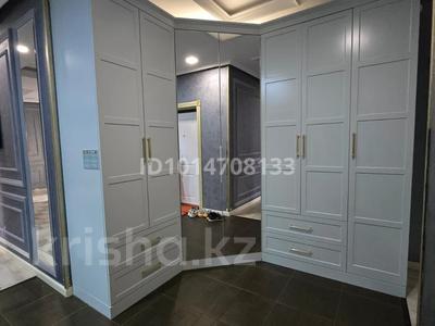 6-комнатная квартира · 300 м² · 2/10 этаж, 16-й мкр за 500 000 ₸ в Актау