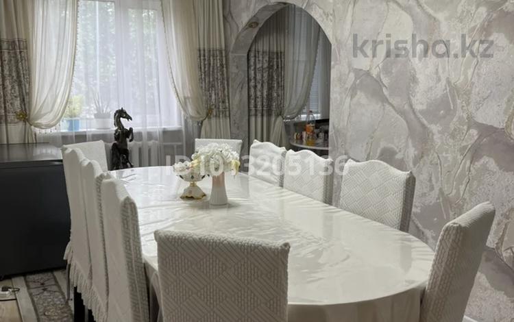 3-комнатная квартира · 60 м² · 2/4 этаж, Ыбраай Сулейменова за 18 млн ₸ в  — фото 2