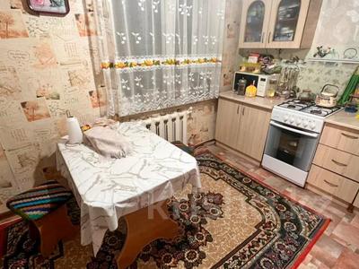 2-бөлмелі пәтер · 42 м² · 4/4 қабат, Кабанбай батыра, бағасы: 13.3 млн ₸ в Талдыкоргане