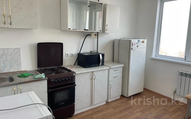 1-комнатная квартира · 40 м² · 8/9 этаж, мкр Жас Канат за 230 000 〒 в Алматы, Турксибский р-н — фото 2