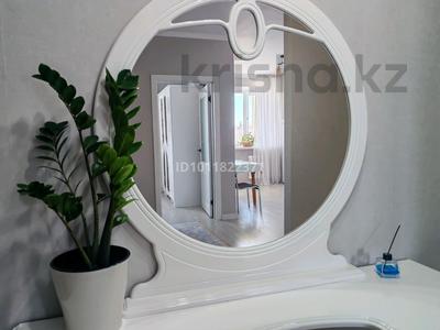 1-комнатная квартира · 50 м² · 10/12 этаж, Женис 28 за 17 000 ₸ в Астане, Сарыарка р-н