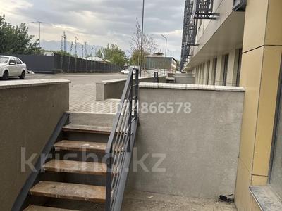 Еркін, кеңселер, дүкендер мен бутиктер, қоймалар, қоғамдық тамақтану орны, сұлулық салондары, медорталықтар мен дәріханалар, білім орталықтары, ойын-сауық · 100 м², бағасы: 37 млн ₸ в Алматы, Жетысуский р-н